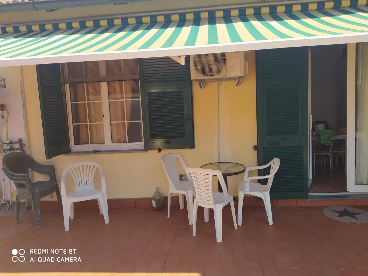 Casa Vacanza Oasi Tranquilla Специя Экстерьер фото